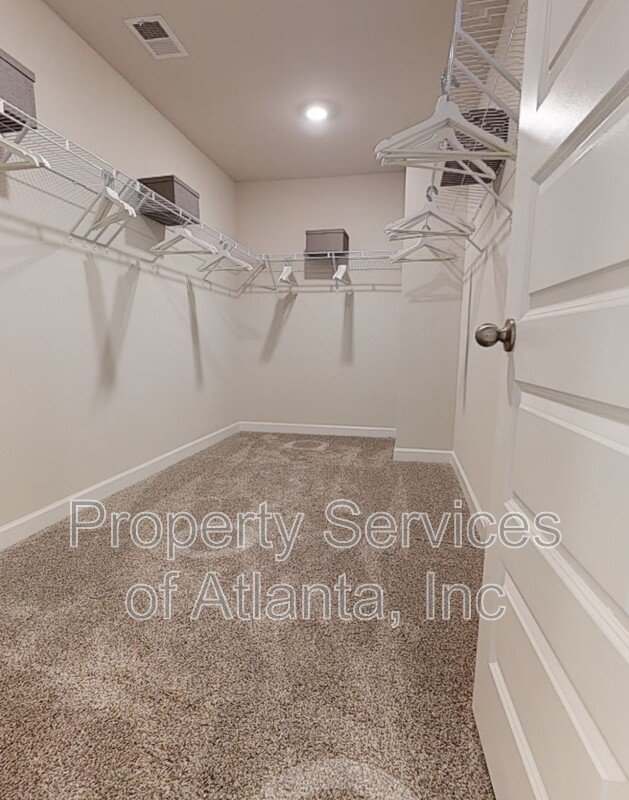 Fairburn 5BD/2.5BA newer home! property image