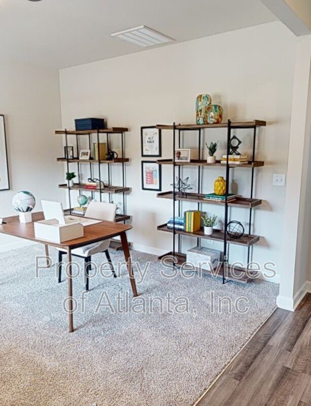 Fairburn 5BD/2.5BA newer home! property image