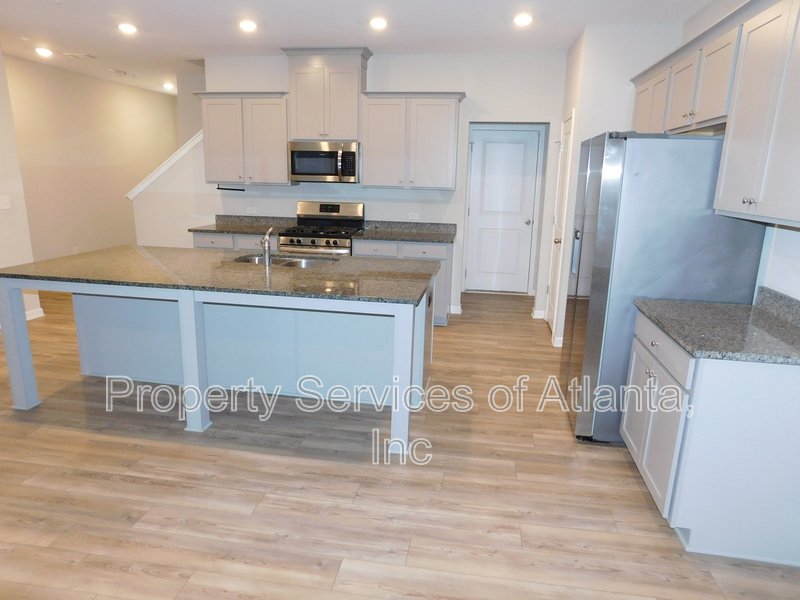 Marietta - 3BR/2.5BA Townhouse - Community with Pool property image