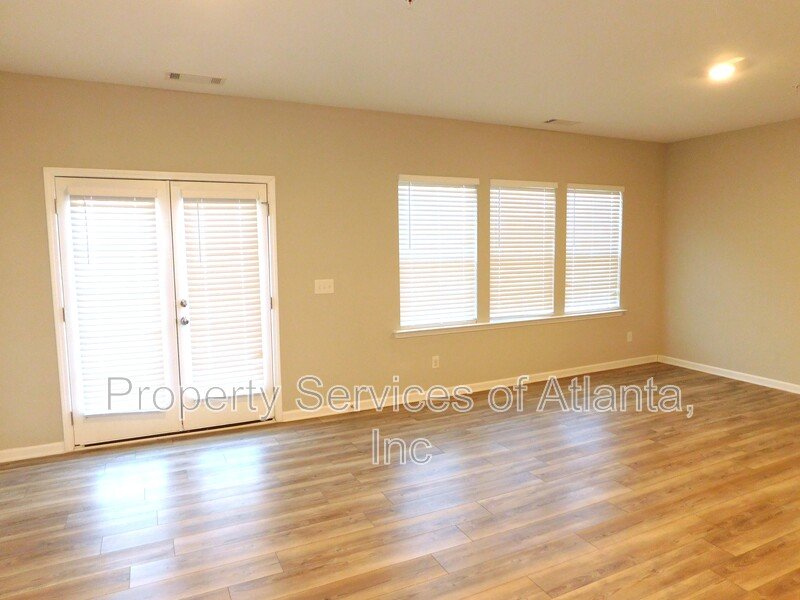 Marietta - 3BR/2.5BA Townhouse - Community with Pool property image