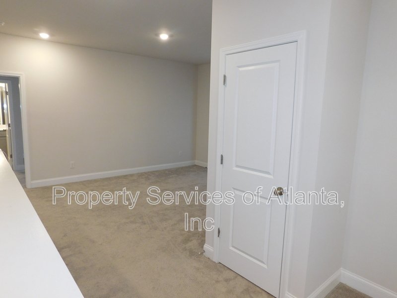 Lawrenceville - 4BR/3.5BA - Cul-de-Sac - Amenities property image