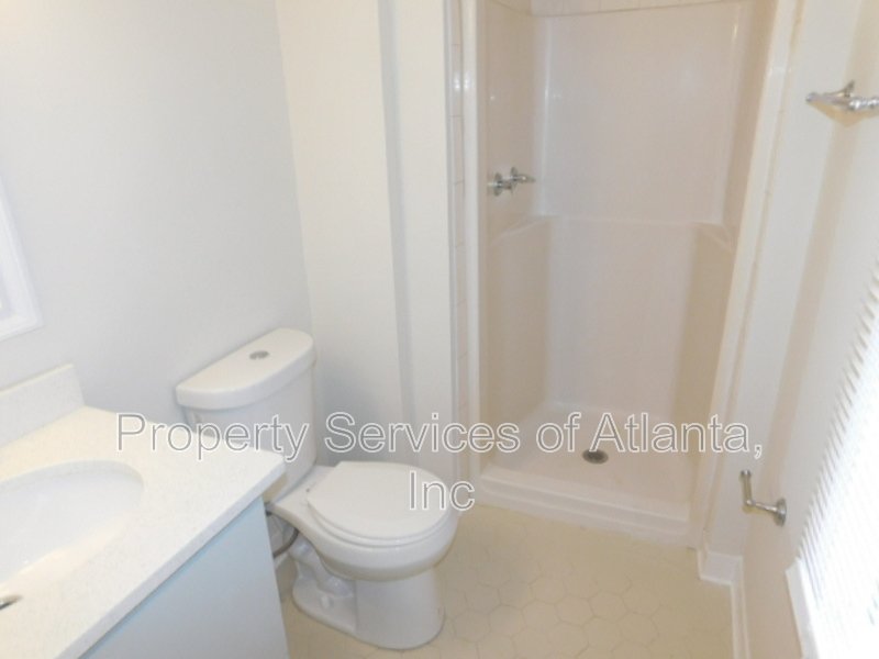 Roswell - 3BR/3.5BA End Unit Townhouse property image