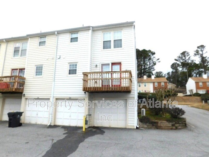 Roswell - 3BR/3.5BA End Unit Townhouse property image