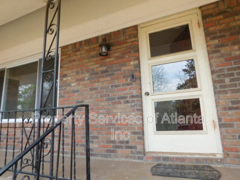 Decatur - Remodeled 3BR/2BA - Garage property image
