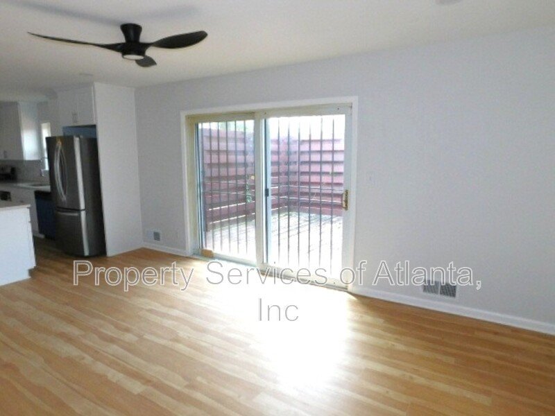 Decatur - Remodeled 3BR/2BA - Garage property image