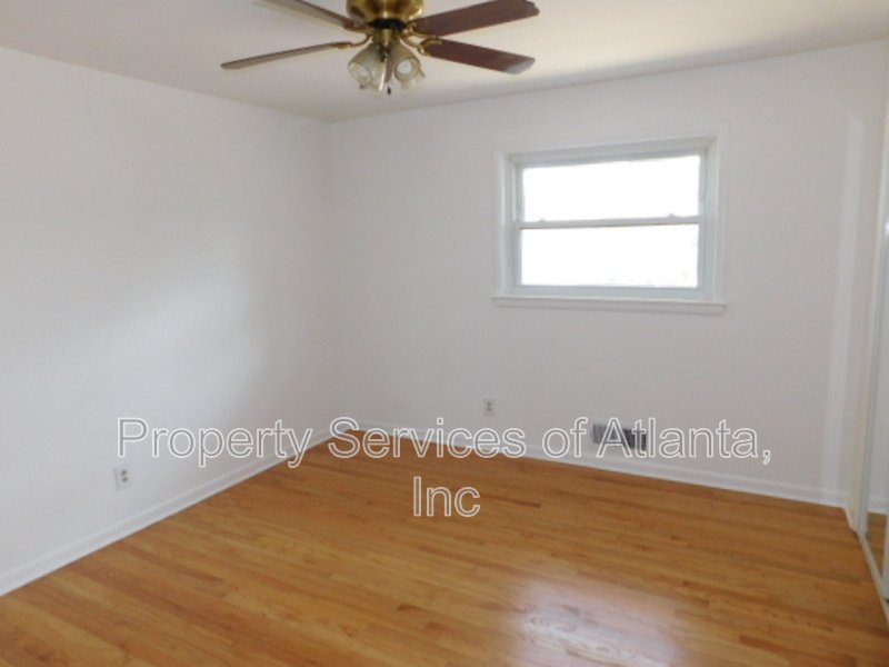 Decatur - Remodeled 3BR/2BA - Garage property image