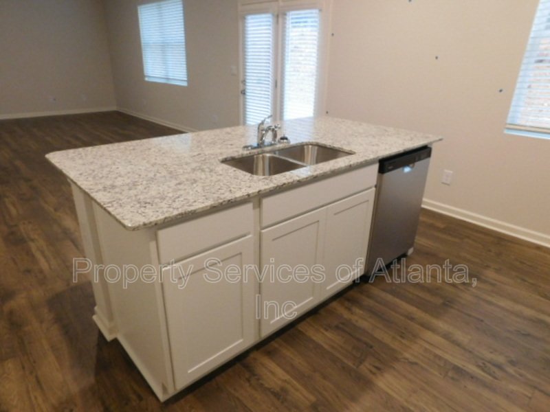 Dallas - 3BR/2.5BA with Loft - Cul-de-Sac property image