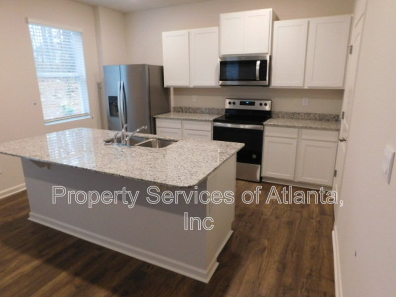 Dallas - 3BR/2.5BA with Loft - Cul-de-Sac property image