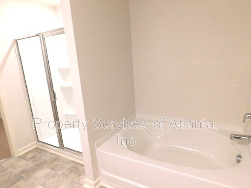 Dallas - 3BR/2.5BA with Loft - Cul-de-Sac property image