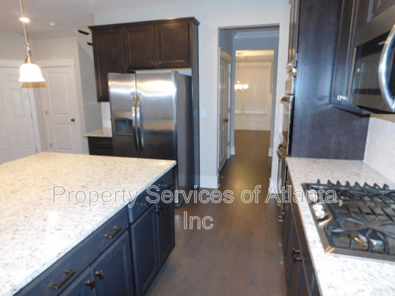 Powder Springs - 4BR/3.5BA - Spacious Home - Amenities property image