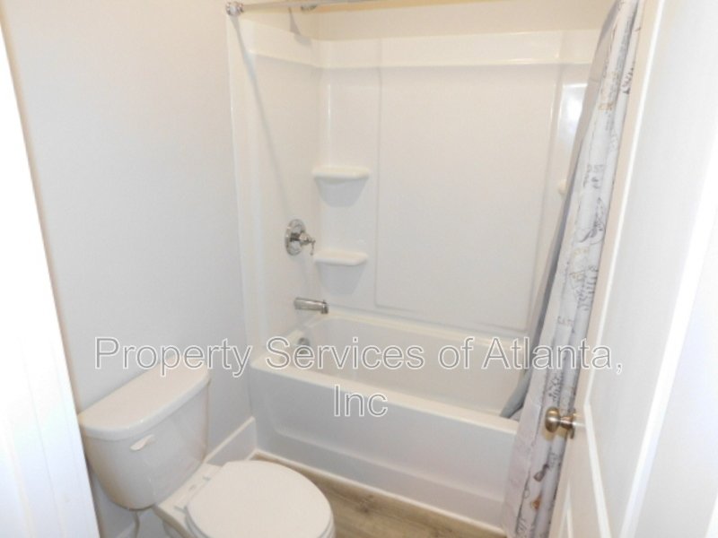 Powder Springs - 4BR/3.5BA - Spacious Home - Amenities property image