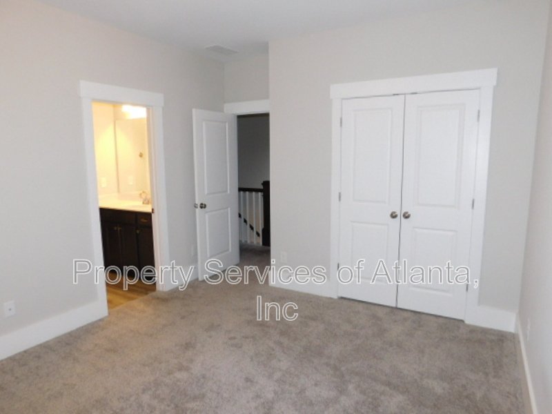 Powder Springs - 4BR/3.5BA - Spacious Home - Amenities property image