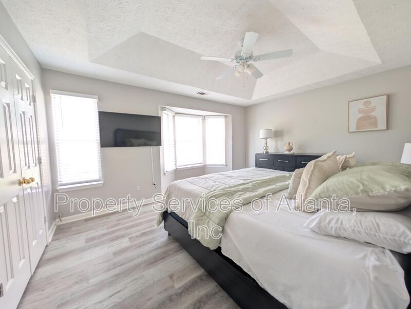 End townhome 2BD/2.5 Bath property image