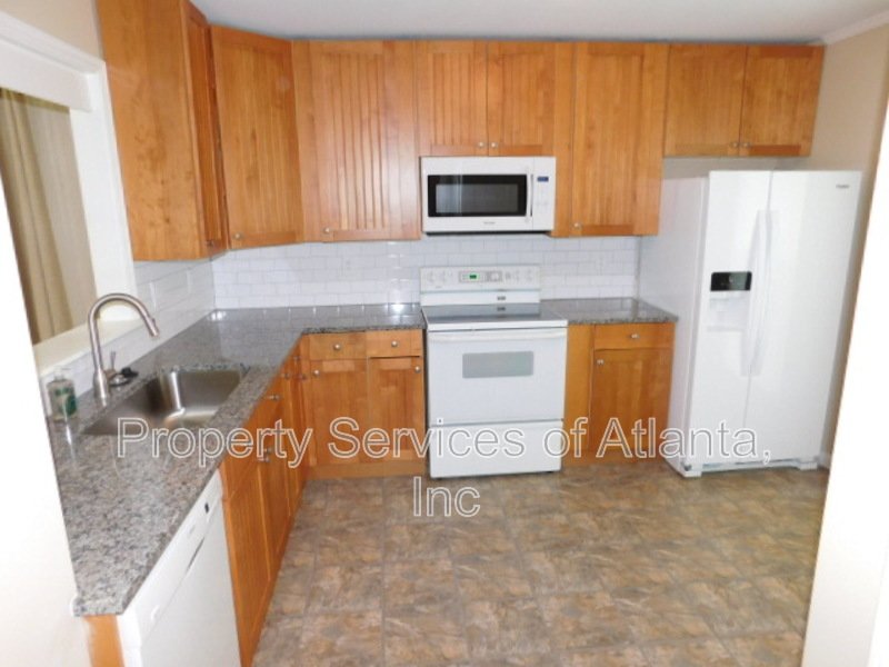 Sandy Springs -3BR/2.5BA  Duplex Townhouse property image