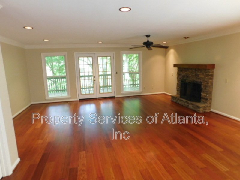 Sandy Springs -3BR/2.5BA  Duplex Townhouse property image