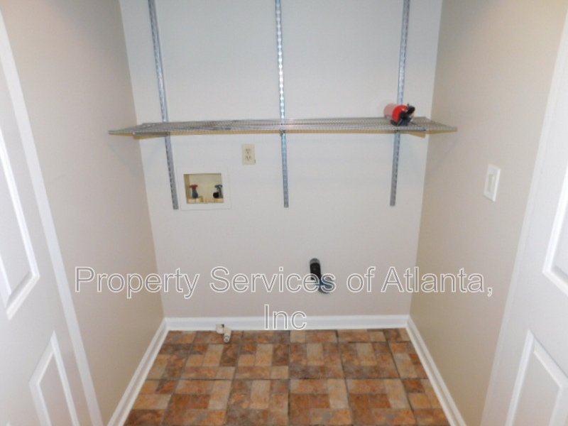 Sandy Springs -3BR/2.5BA  Duplex Townhouse property image