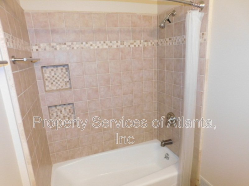 Sandy Springs -3BR/2.5BA  Duplex Townhouse property image