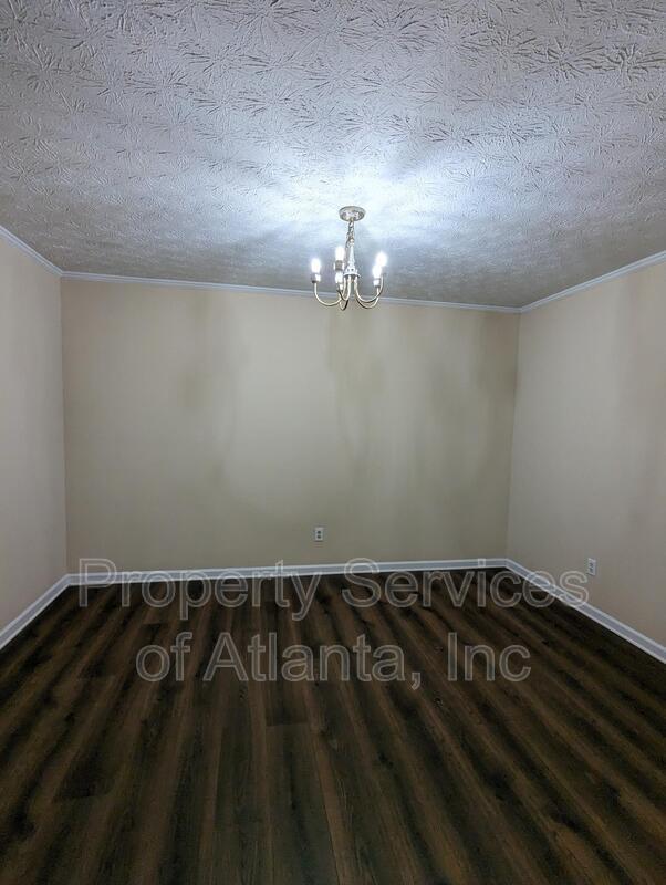 3BD/2.5 Townhome Move in now property image