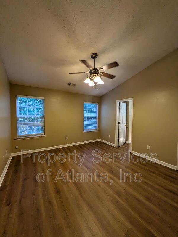Stone Mountain 3BD/2.5BA!!! property image