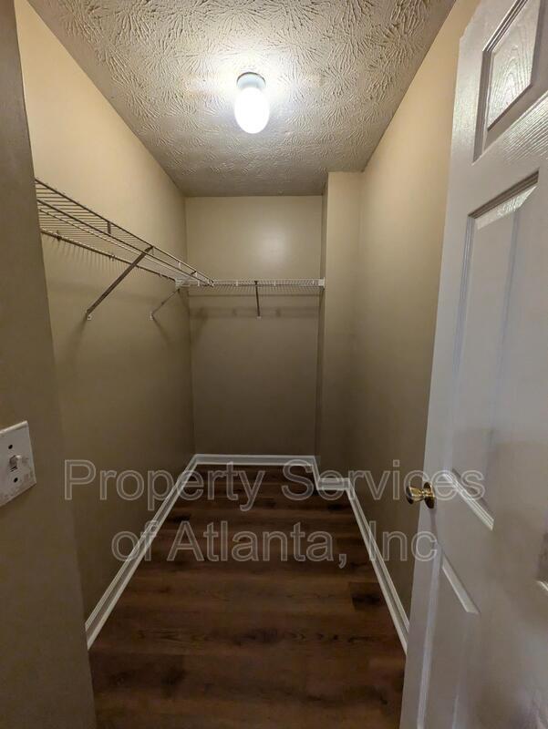 Stone Mountain 3BD/2.5BA!!! property image