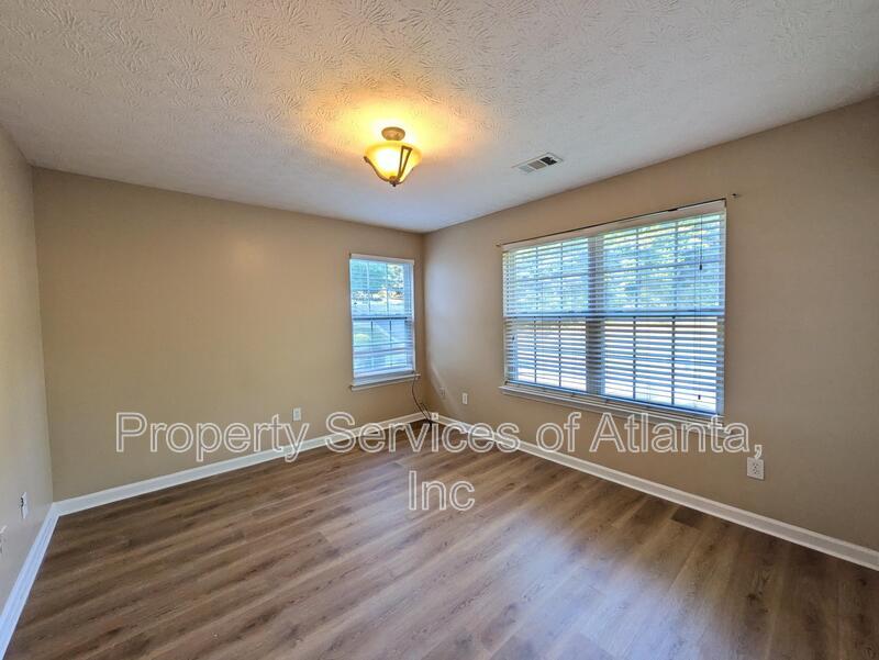 Stone Mountain 3BD/2.5BA!!! property image