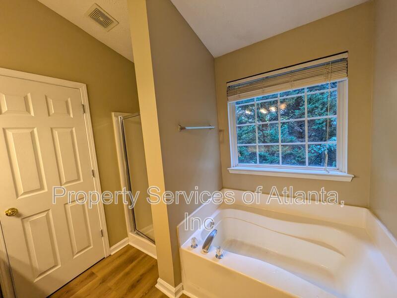 Stone Mountain 3BD/2.5BA!!! property image