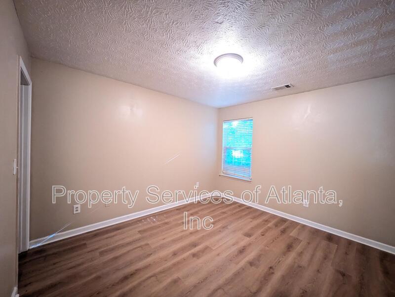 Stone Mountain 3BD/2.5BA!!! property image