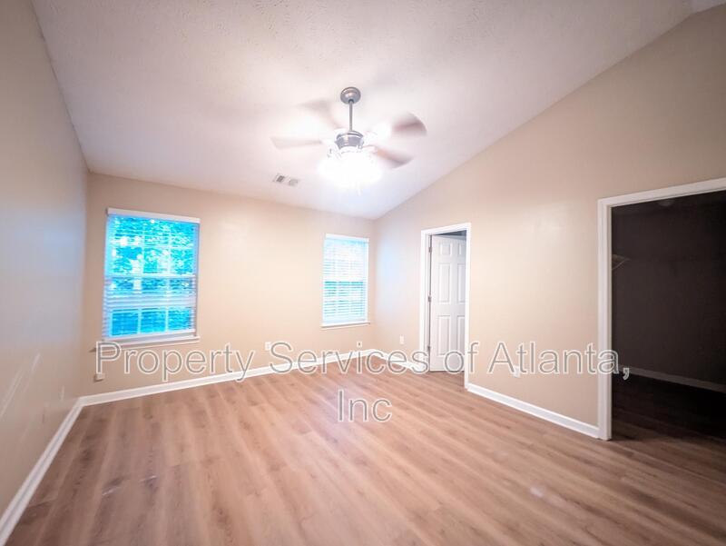 Stone Mountain 3BD/2.5BA!!! property image