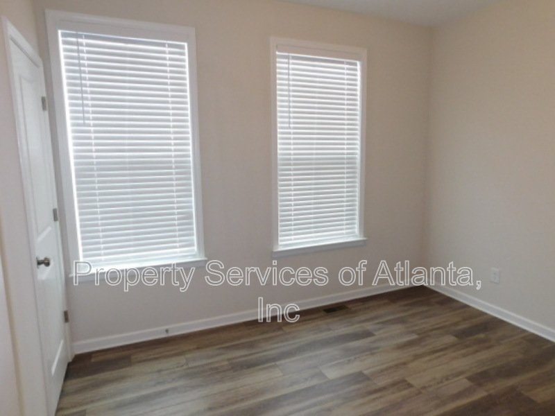 Chastain Park - 3-Story Newer Townhouse - Great Location!! property image