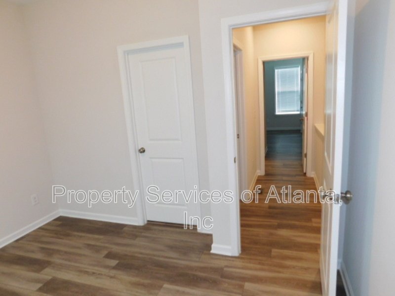 Chastain Park - 3-Story Newer Townhouse - Great Location!! property image