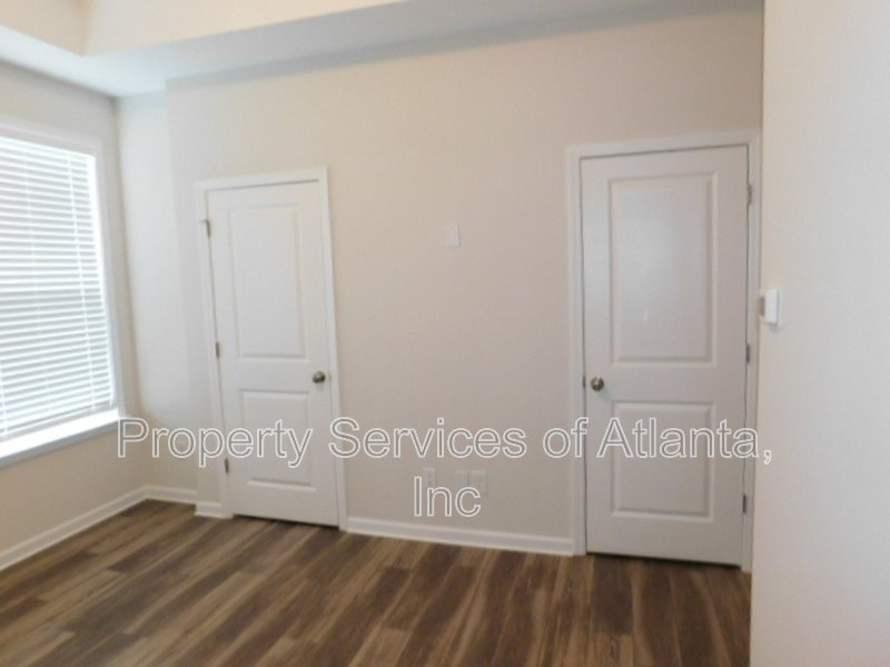 Chastain Park - 3-Story Newer Townhouse - Great Location!! property image