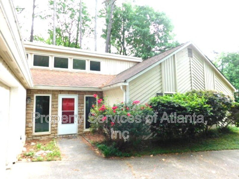 Marietta - 4BR/2BA - RANCH - NO CARPET - WALTON HIGH SCHOOL DISTRICT property image