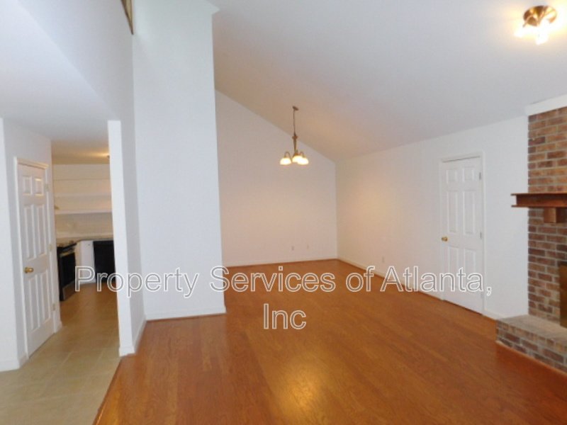 Marietta - 4BR/2BA - RANCH - NO CARPET - WALTON HIGH SCHOOL DISTRICT property image