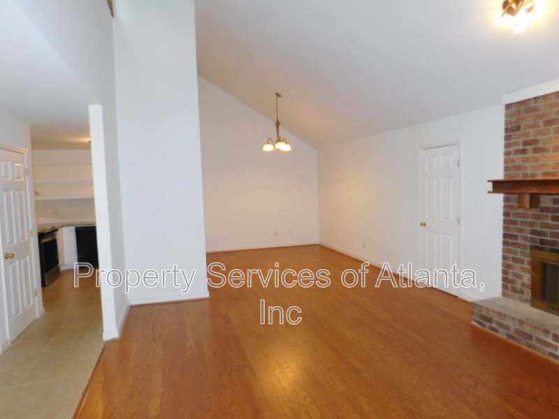 Marietta - 4BR/2BA - RANCH - NO CARPET - WALTON HIGH SCHOOL DISTRICT property image
