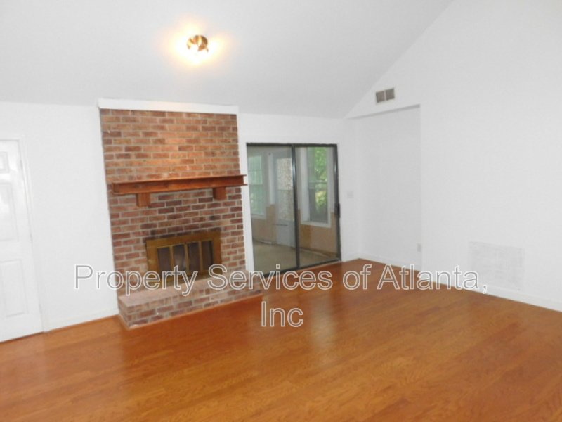 Marietta - 4BR/2BA - RANCH - NO CARPET - WALTON HIGH SCHOOL DISTRICT property image