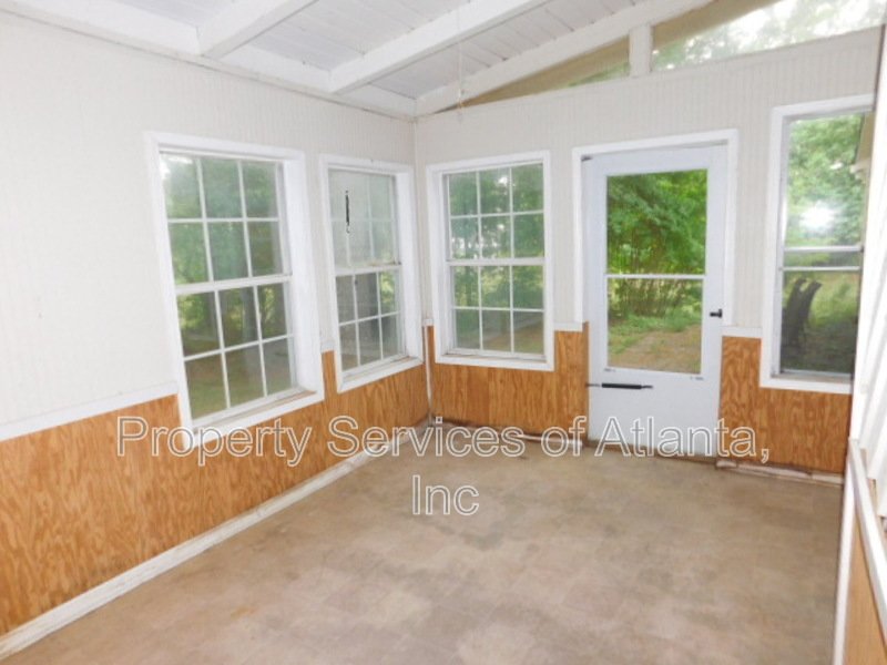 Marietta - 4BR/2BA - RANCH - NO CARPET - WALTON HIGH SCHOOL DISTRICT property image