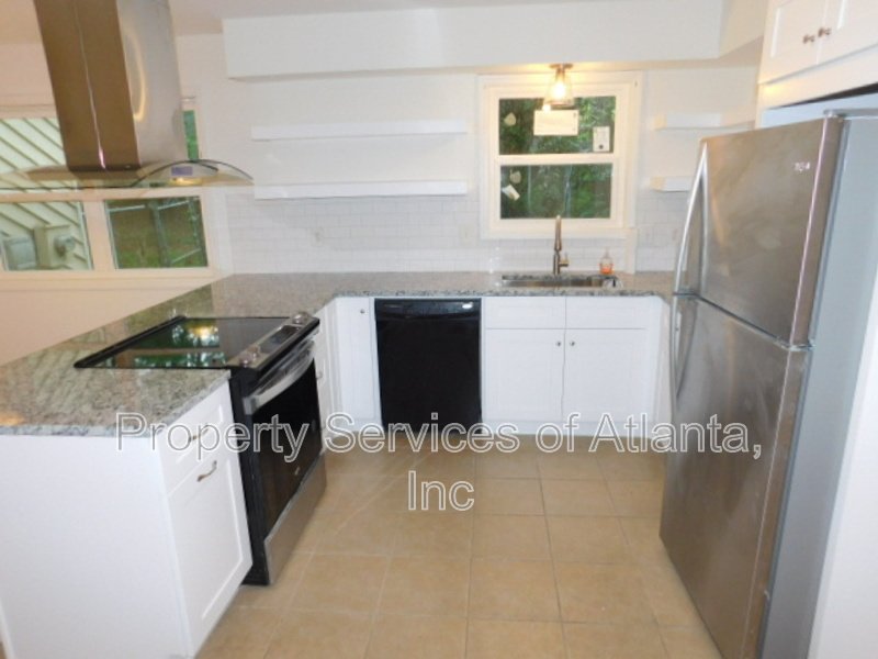 Marietta - 4BR/2BA - RANCH - NO CARPET - WALTON HIGH SCHOOL DISTRICT property image