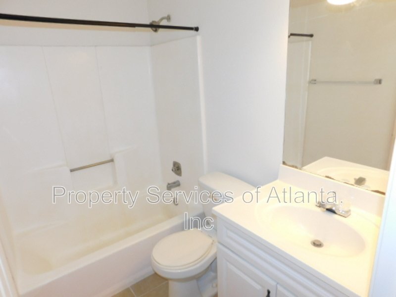 Marietta - 4BR/2BA - RANCH - NO CARPET - WALTON HIGH SCHOOL DISTRICT property image