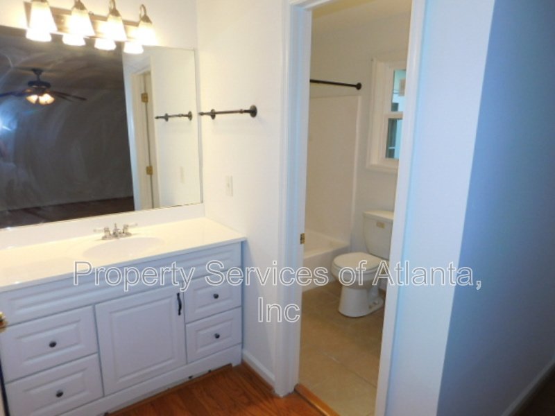 Marietta - 4BR/2BA - RANCH - NO CARPET - WALTON HIGH SCHOOL DISTRICT property image