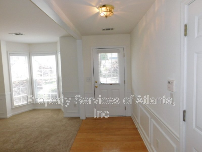 Alpharetta - 3BR/2.5BA TH - Includes Landscaping & Trash property image