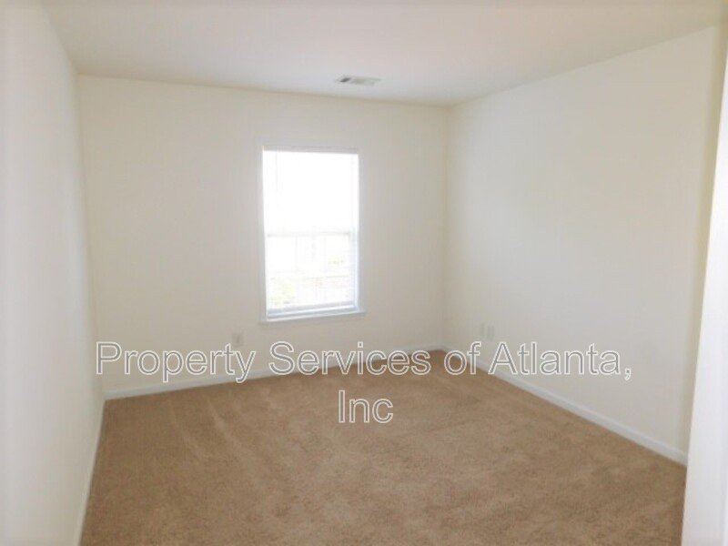 Alpharetta - 3BR/2.5BA TH - Includes Landscaping & Trash property image