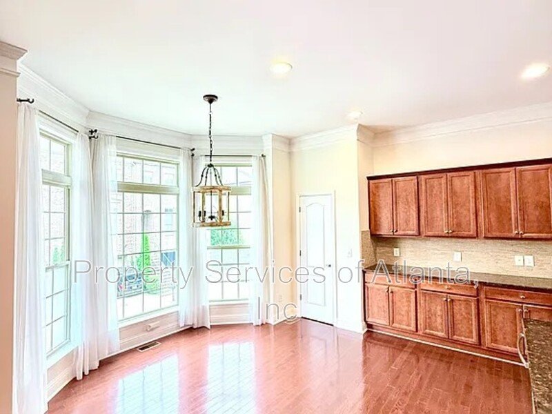 Atlanta - 3BR/3.5BA Townhouse - Amenities - SEE MOVE-IN SPECIAL property image