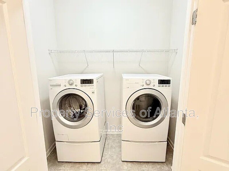 Atlanta - 3BR/3.5BA Townhouse - Amenities - SEE MOVE-IN SPECIAL property image