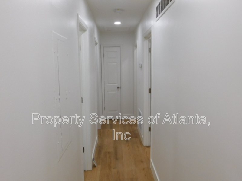 Atlanta - Renovated 4BR/2BA Ranch - See Move-in Special property image