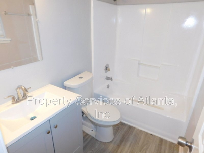 Conley - Renovated 3BR/2BA Ranch property image