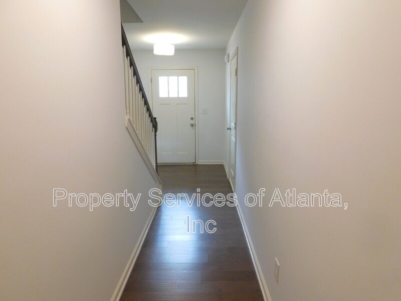 Gated - 4/3.5  Townhouse- Trash & Landscaping Included property image