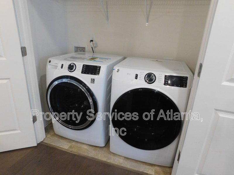 Gated - 4/3.5  Townhouse- Trash & Landscaping Included property image