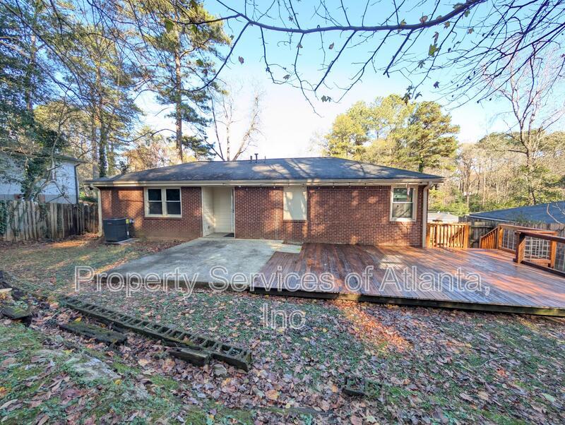 Atlanta Home 3BD/2BA close to 20 & 75 Pets Welcome property image