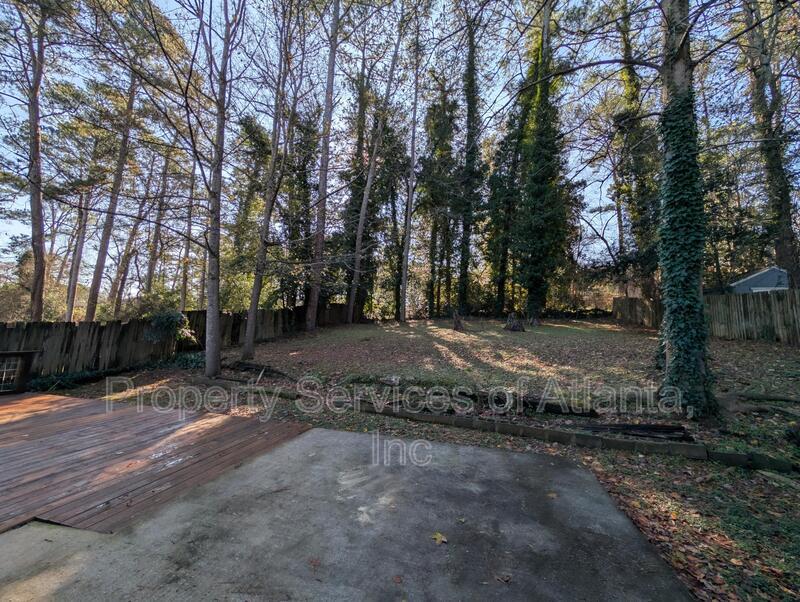 Atlanta Home 3BD/2BA close to 20 & 75 Pets Welcome property image