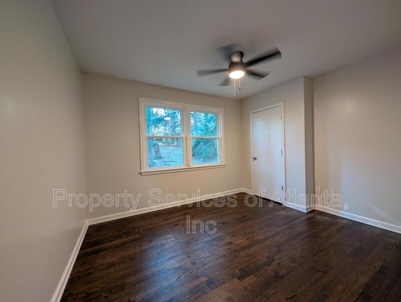 Atlanta Home 3BD/2BA close to 20 & 75 Pets Welcome property image